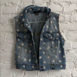 Cutoff polka dot denim vest